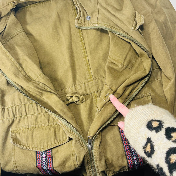 Rubbish Womens Small Olive Green Mock Neck Aztec Pockets Utility Jacket - Picture 4 of 7